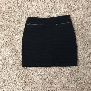 LAUNDRY BLACK QUILTED SKIRT